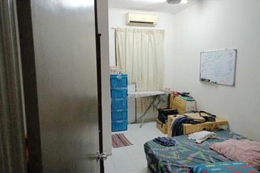 Taman Saujana Puchong