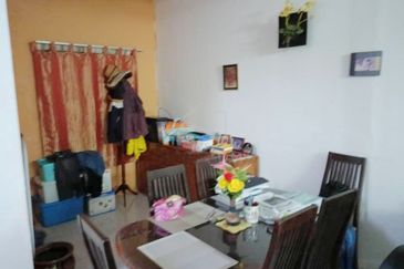 Taman Saujana Puchong