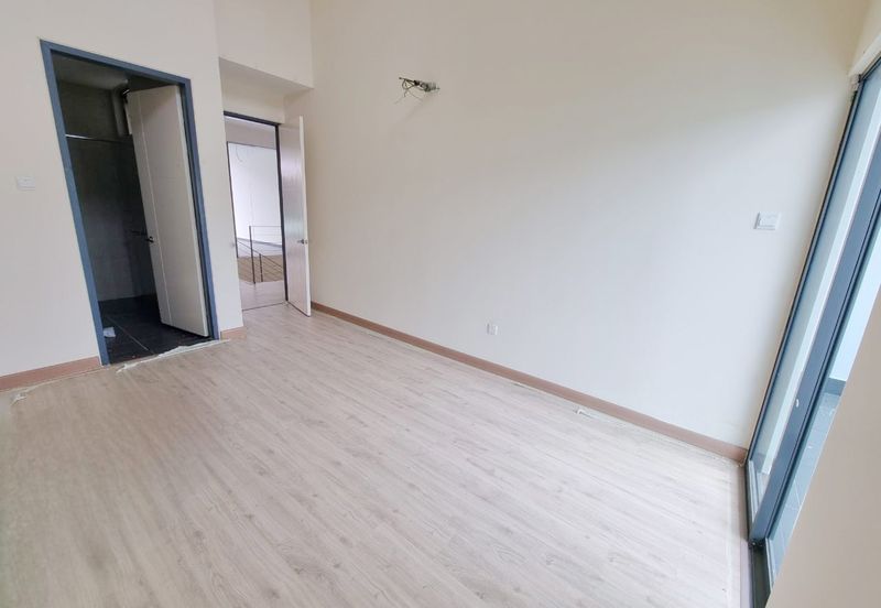 Taman Nusaputra Timur