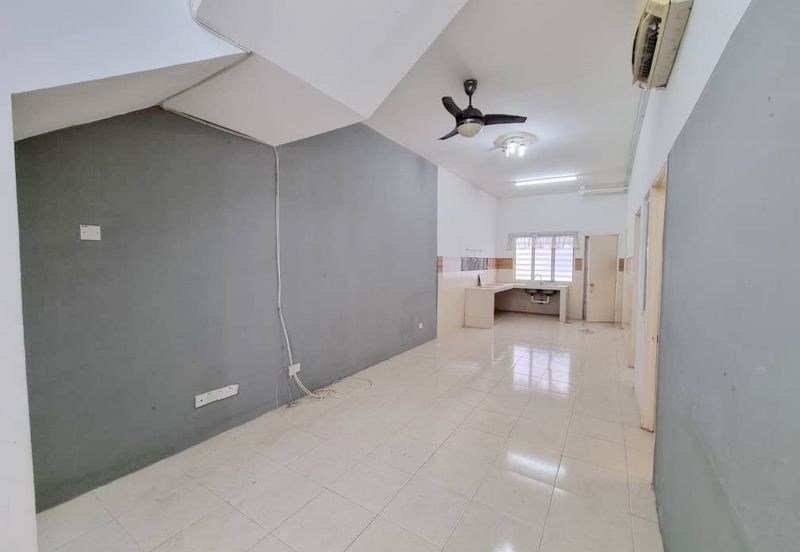 Town Villa, Taman Tasik Puchong