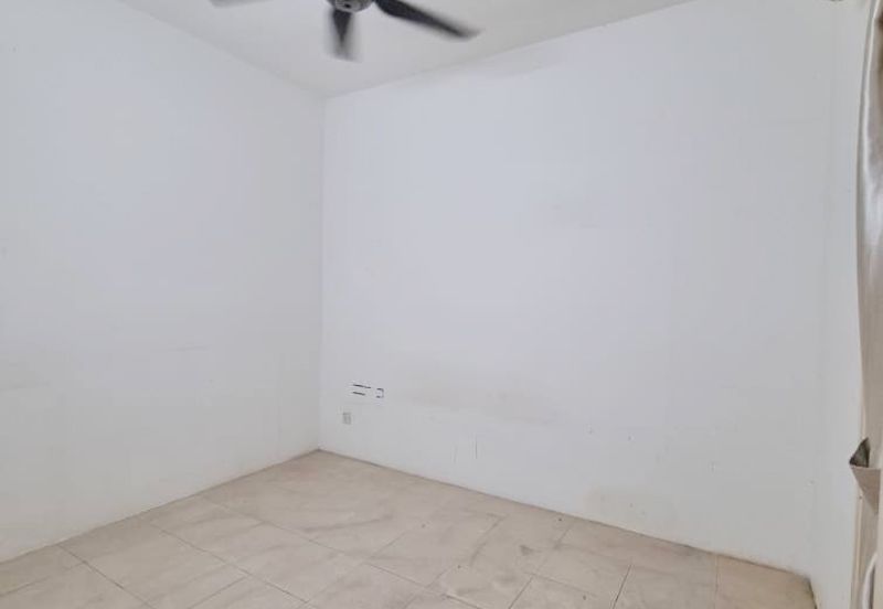 Town Villa, Taman Tasik Puchong