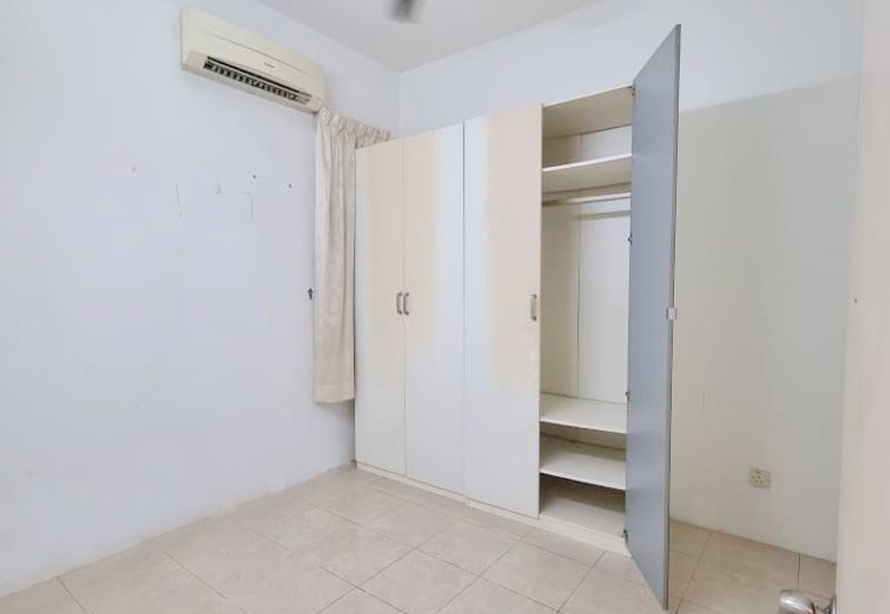 Town Villa, Taman Tasik Puchong