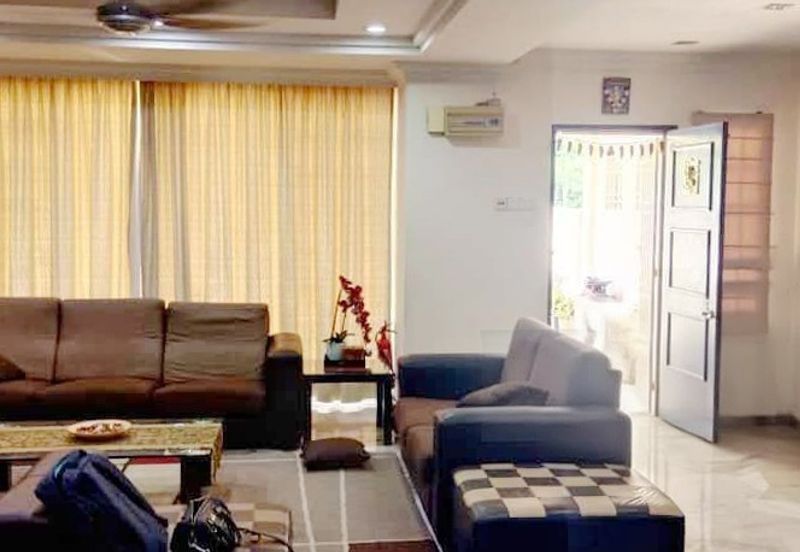 Taman Saujana Puchong