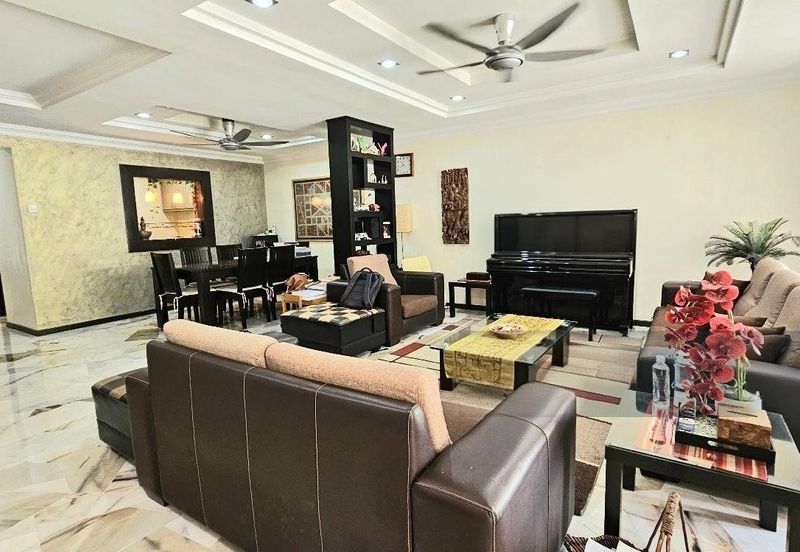 Taman Saujana Puchong