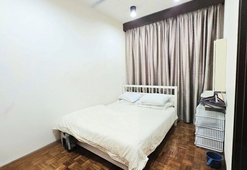 Taman Saujana Puchong