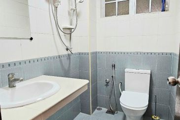 Taman Saujana Puchong