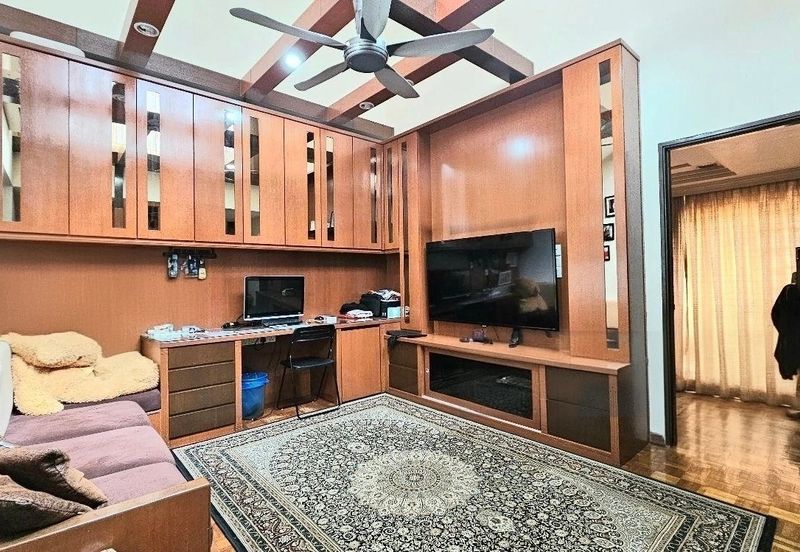 Taman Saujana Puchong