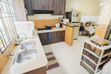 Taman Saujana Puchong