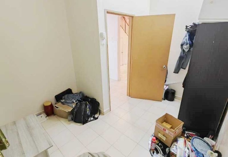 Taman Saujana Puchong