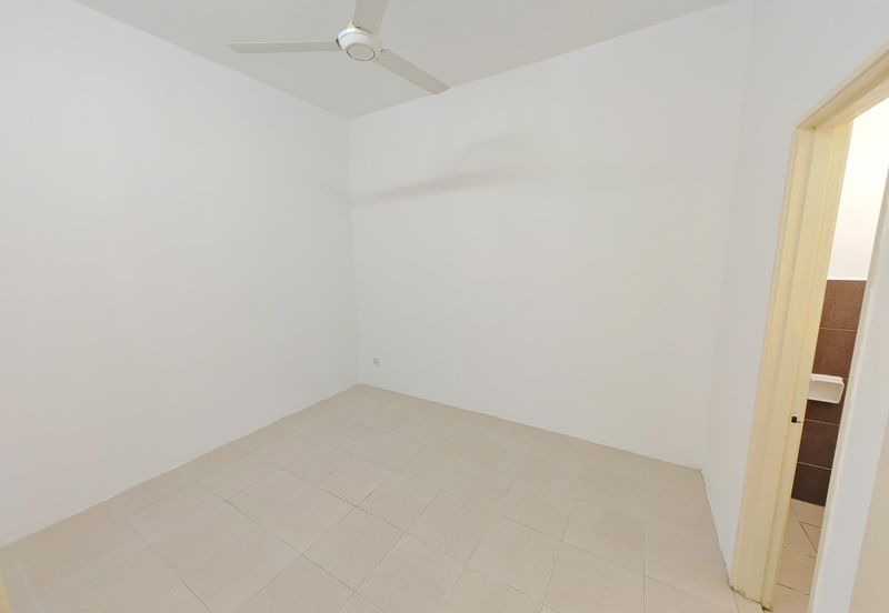 Town Villa, Taman Tasik Puchong