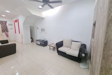 Town Villa, Taman Tasik Puchong