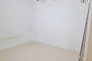 Town Villa, Taman Tasik Puchong