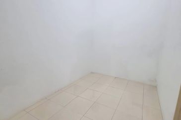 Town Villa, Taman Tasik Puchong