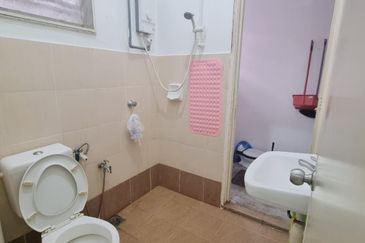 Town Villa, Taman Tasik Puchong