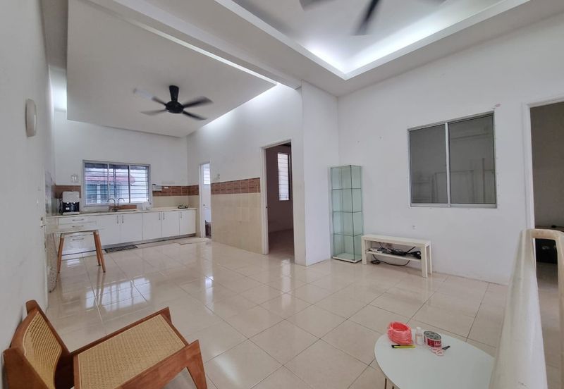 Town Villa, Taman Tasik Puchong