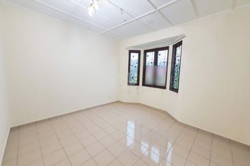 Taman Saujana Puchong