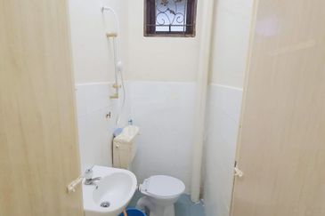 Taman Saujana Puchong