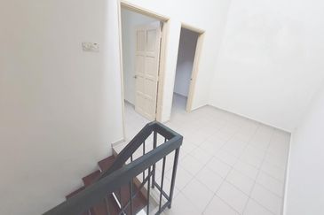 Taman Saujana Puchong