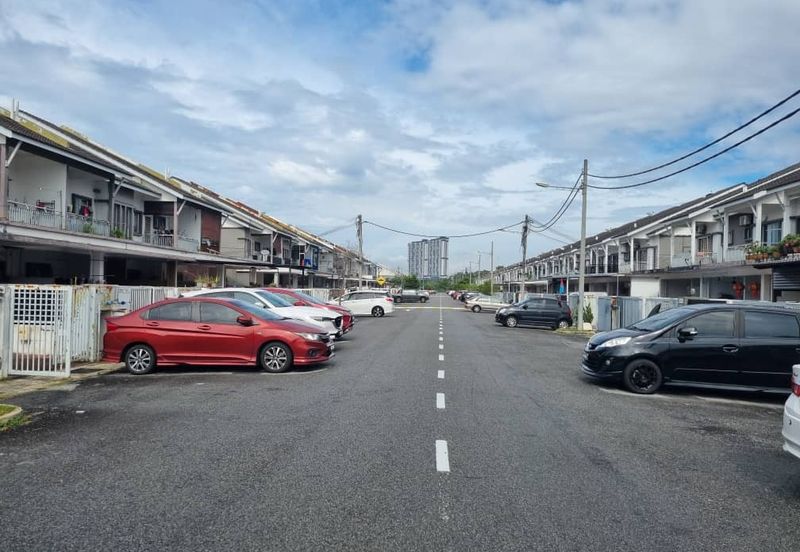 Lake Residence, Taman Putra Perdana