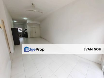 Lake Residence Taman Putra Perdana Townhouse for Sale Ground Floor, Selangor, Puchong
