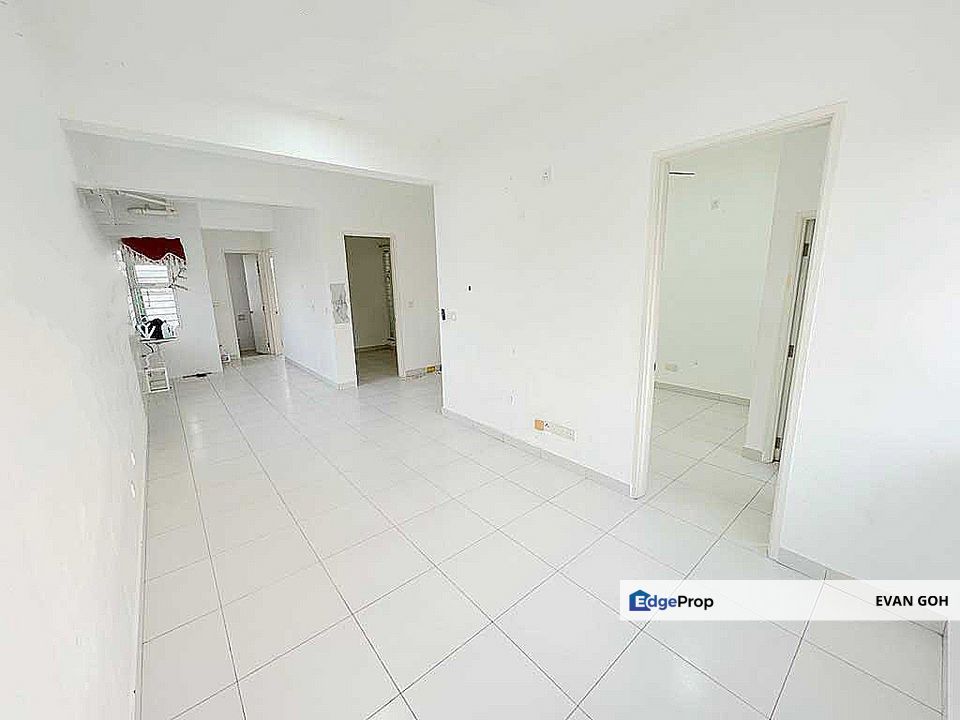 Taman Meranti Aman Puchong Laman Bayu Townhouse for Sale Freehold, Selangor, Puchong