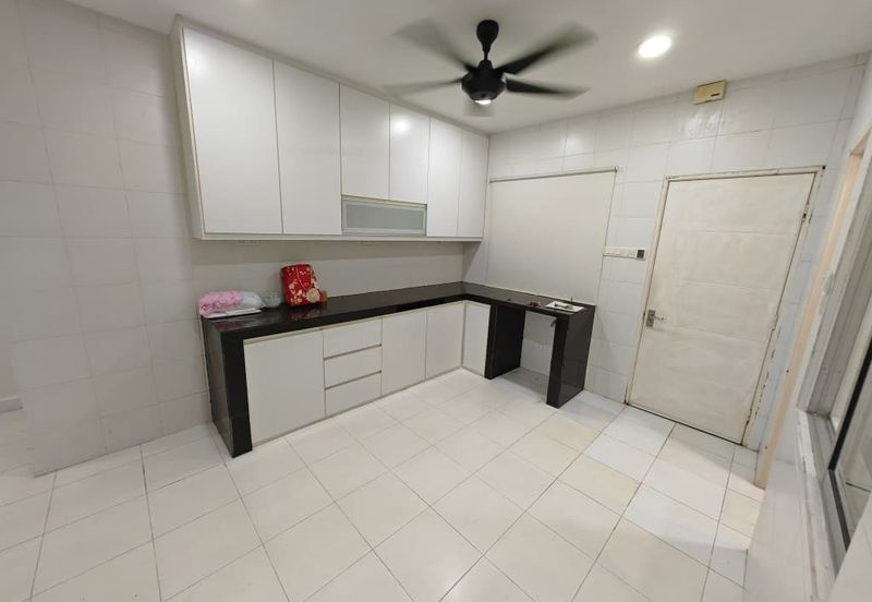 Lake Residence, Taman Putra Perdana