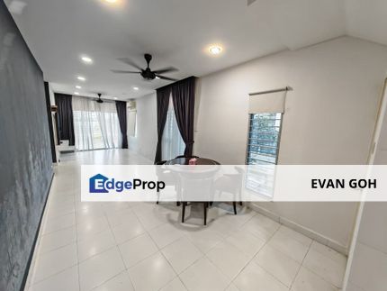 The Lake Residence, Taman Putra Perdana Townhouse for Sale End Lot Lake View, Selangor, Puchong
