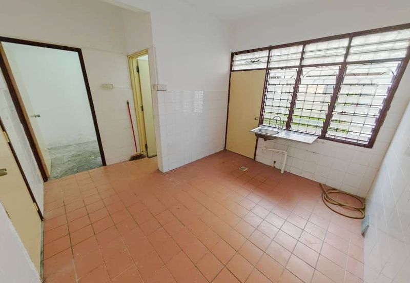 Taman Saujana Puchong