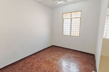 Taman Saujana Puchong