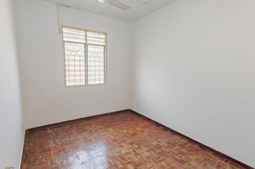 Taman Saujana Puchong