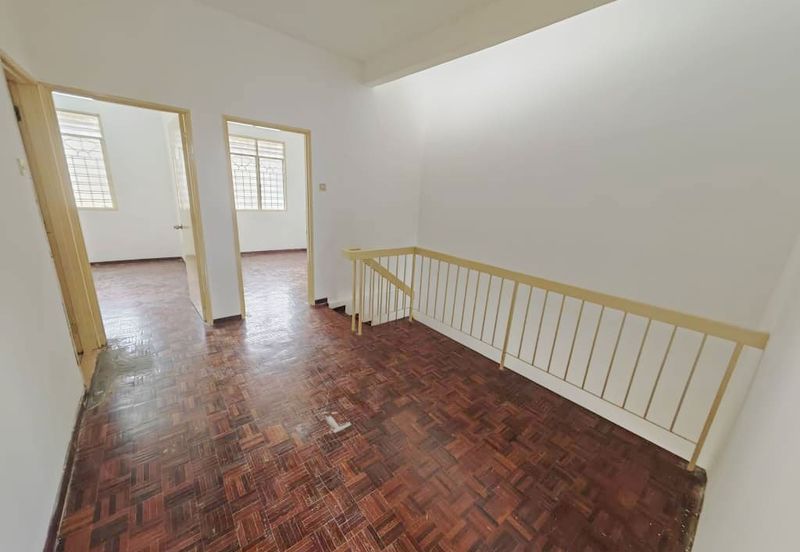 Taman Saujana Puchong