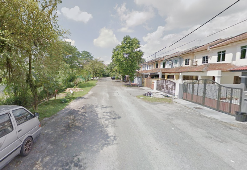 Taman Saujana Puchong