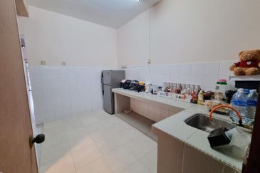 Taman Saujana Puchong