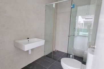 Taman Nusaputra Timur