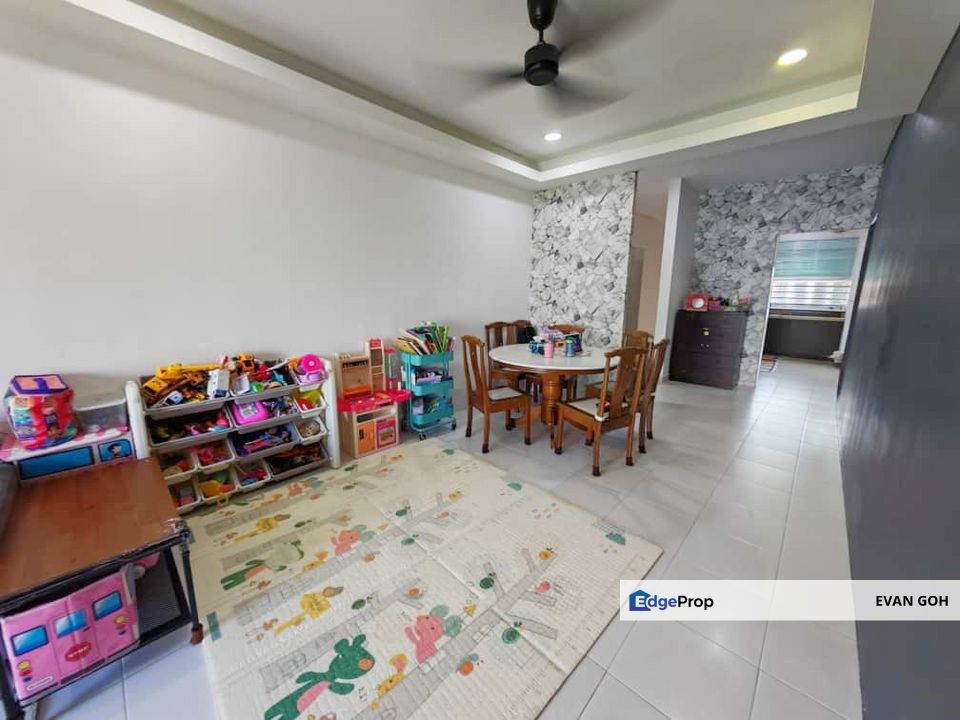 The Lake Residence Lake View Townhouse @ 22x80 Upper Floor, Selangor, Puchong