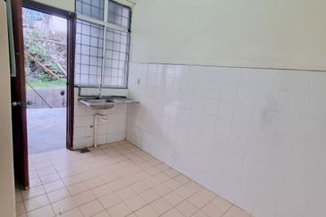 Taman Saujana Puchong