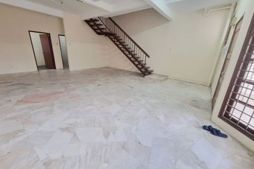 Taman Saujana Puchong