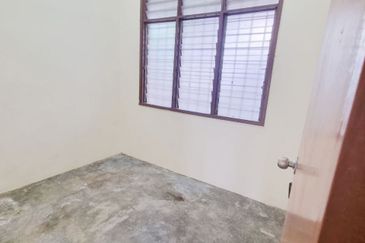 Taman Saujana Puchong