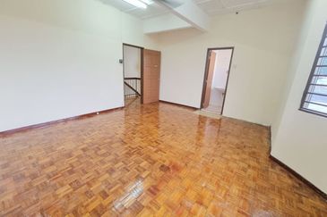 Taman Saujana Puchong