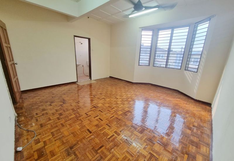 Taman Saujana Puchong