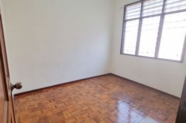 Taman Saujana Puchong