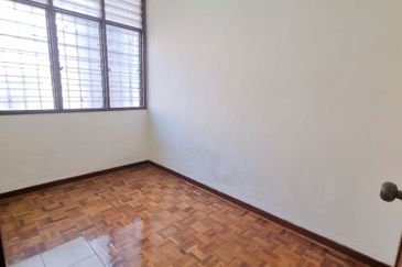 Taman Saujana Puchong