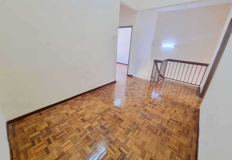 Taman Saujana Puchong