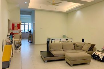 Bandar Puteri Puchong, Puteri 11 (22x75) Freehold 2 Storey