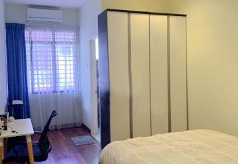 Bandar Puteri Puchong, Puteri 11 (22x75) Freehold 2 Storey