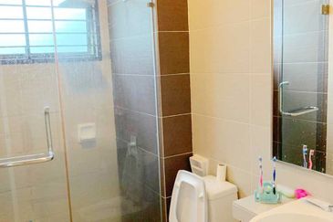 Bandar Puteri Puchong, Puteri 11 (22x75) Freehold 2 Storey