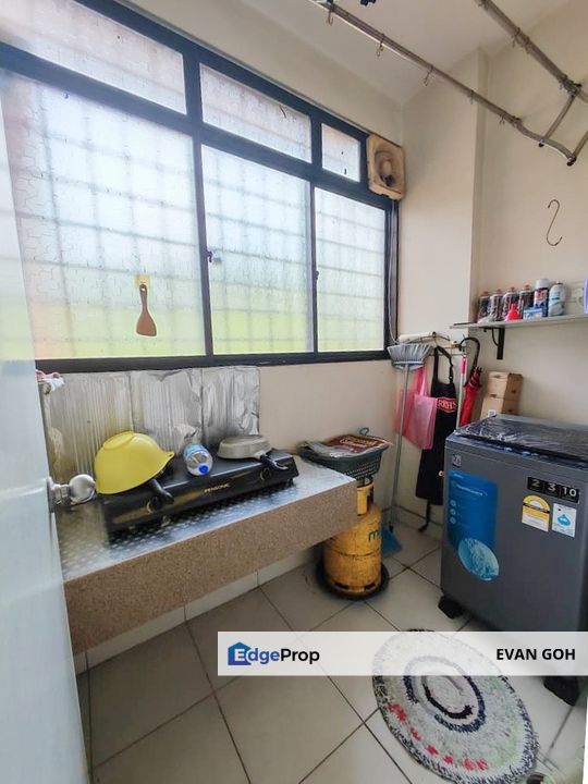 Avilla Apartment Puchong for Sale Corner, Selangor, Puchong