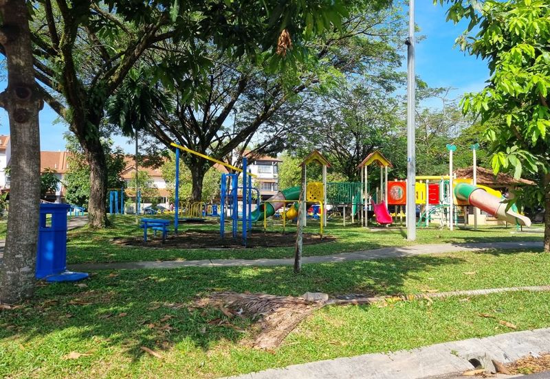 Taman Amanputra, Puchong South