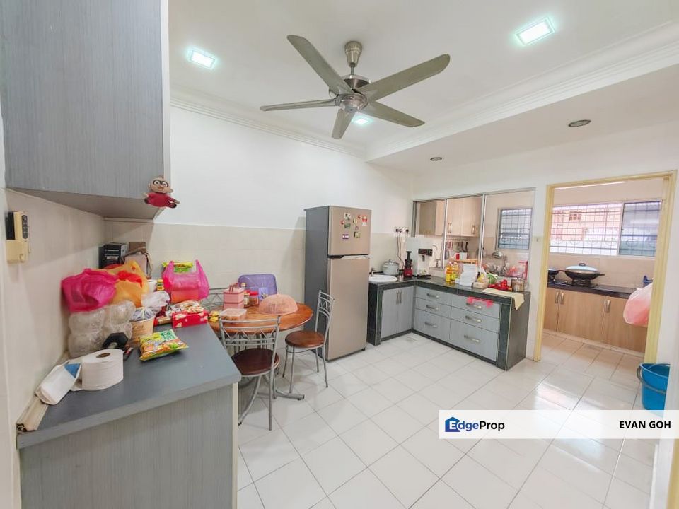 Taman Putra Impiana, Puchong 2 Storey Terrace for Sale Below Market Value, Selangor, Puchong