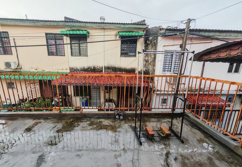 Taman Saujana Puchong